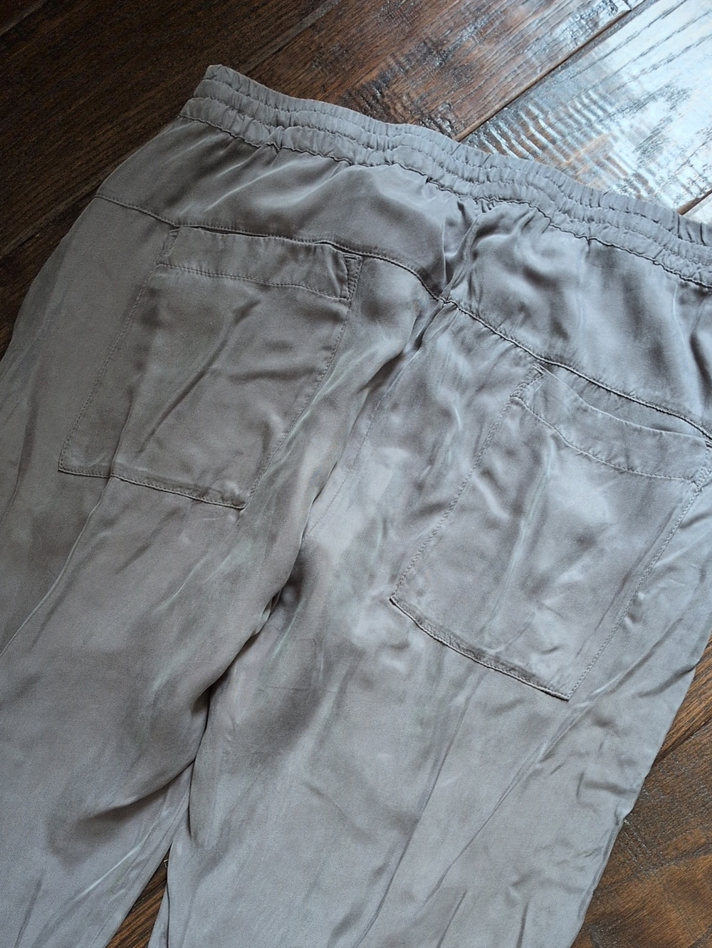 JOHNNY WAS I Granite Gray Alice Cupra Silky Drawstring Jogger Ankle Pants, M - Picture 9 of 12